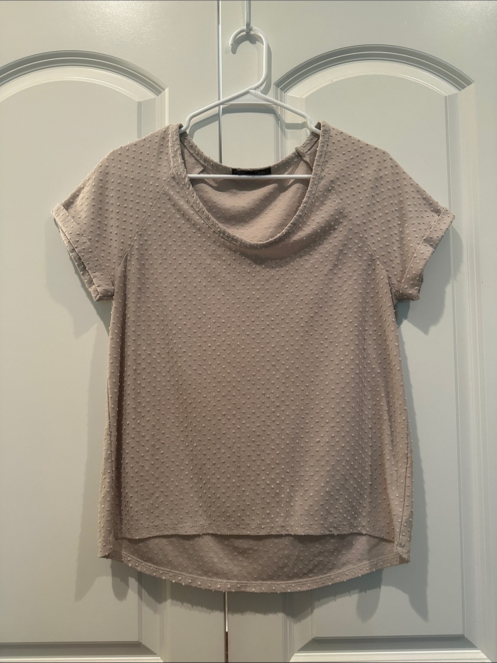 Women’s Short Sleeve Textured Taupe Top